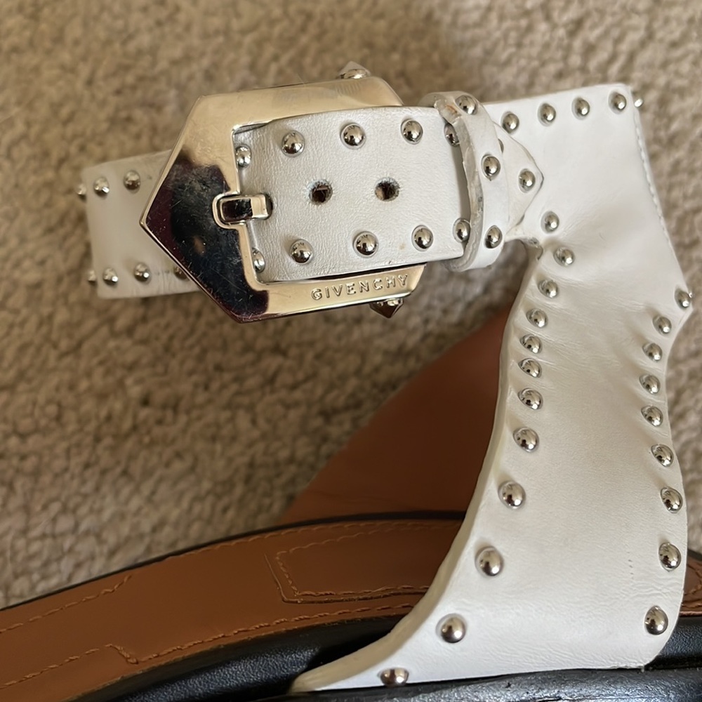 Givenchy "Elegant 60" studded sandals, size 36 IT/ 6.5 US - Picture 7 of 12
